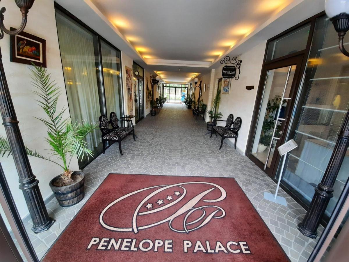 Private Apartments By The Sea With A Large Terrace In Apart Hotel! Pomorie Exterior photo